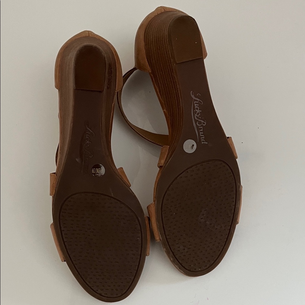 Lucky Brand Women's Brown Wedge Sandals - Picture 4 of 5